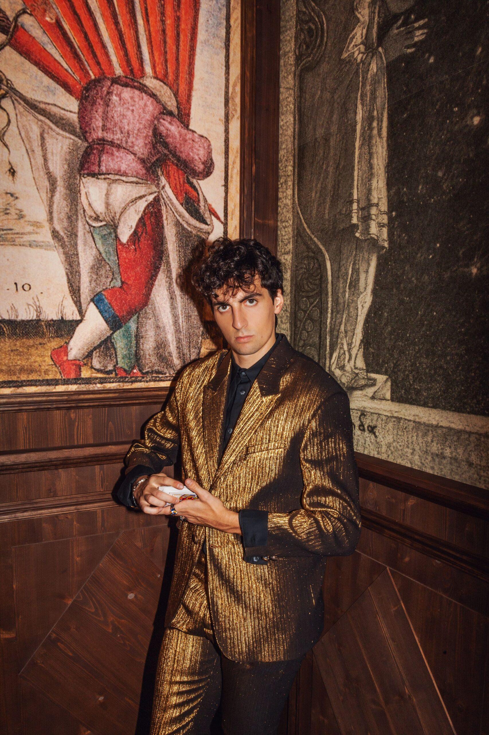 MAGO-ZEN-STANZA-TAROCHI-PIEDI