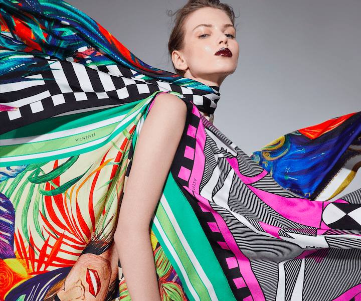 Foulard J'ESSENTIA indossati