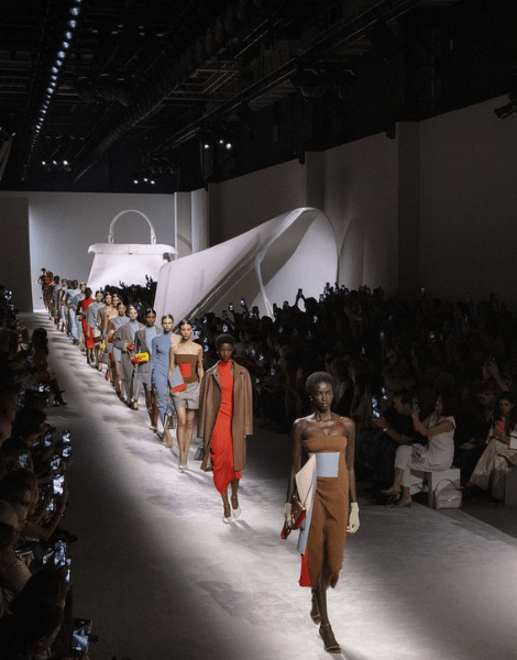 Milano Fashion Week 2024: la sfilata di Fendi aprirà la settimana della moda milanese
