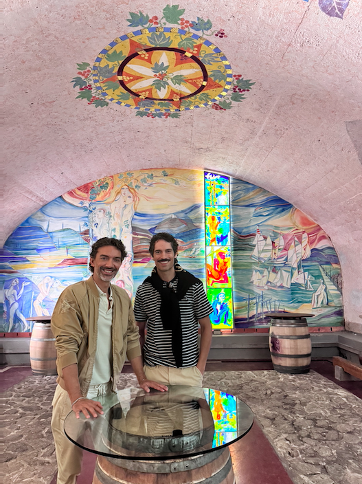 cantina kaltern a caldaro con ale e victor