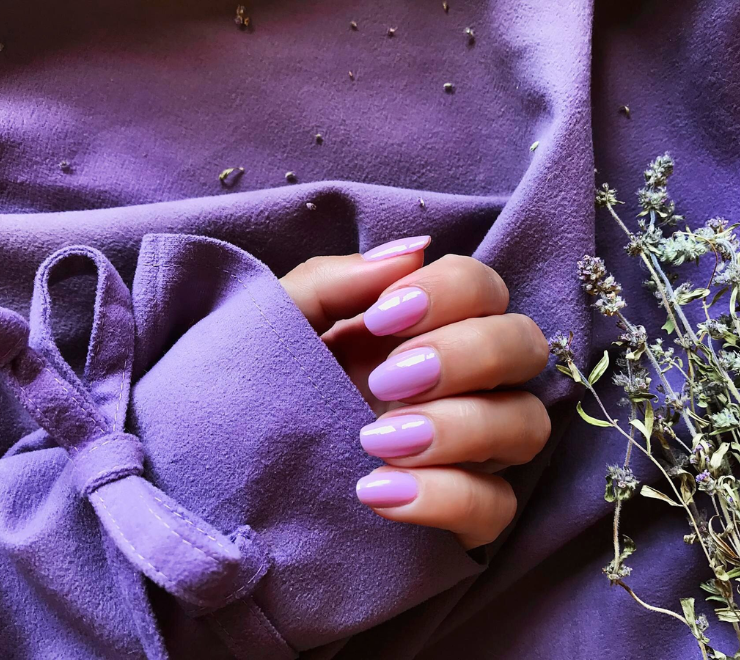 Milky Lavender Nails